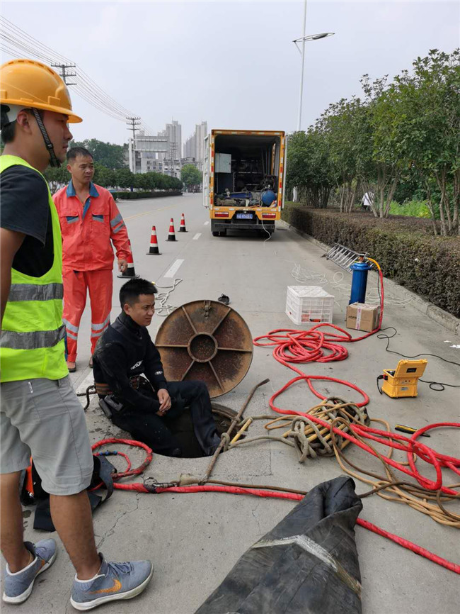 昭平翻衬法管道修复技术主要工序