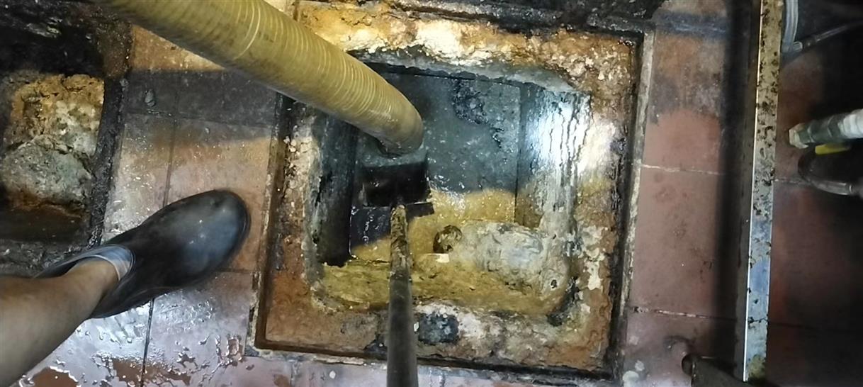 昭平污水池清理一般都有毒气，怎么预防中毒呢？